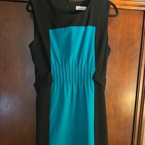 CALVIN KLEIN SIZE 12 BLACK BLUE COLOR BLOCK SLEEVELESS SHEATH DRESS CAREER